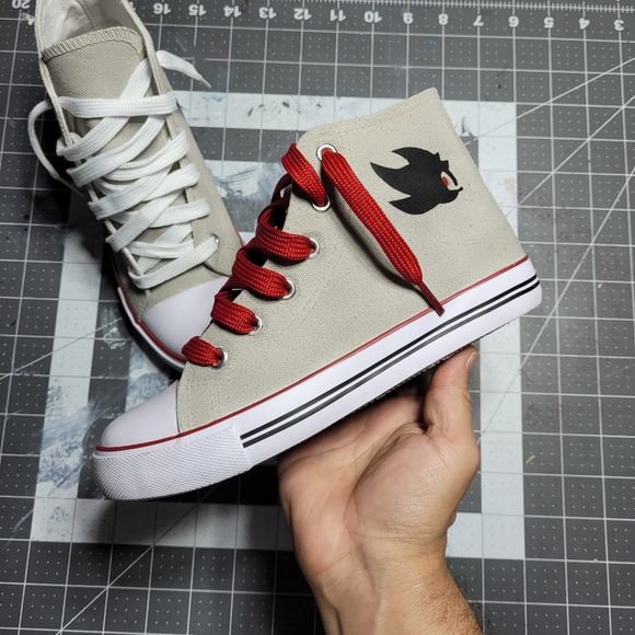 Sonic x Shadow Custom Sneakers Size 3Y - Picture 5 of 10